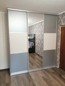 Встроенный шкаф-купе SHV269